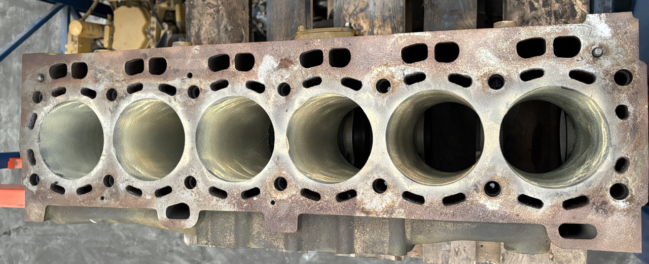 CAT C6.6 666-3106953 310-6953 Blok Silnika CZĘŚCI - 汽缸体 适用于 农业机械:图2 CAT C6.6 666-3106953 310-6953 Blok Silnika CZĘŚCI - 汽缸体 适用于 农业机械:图2