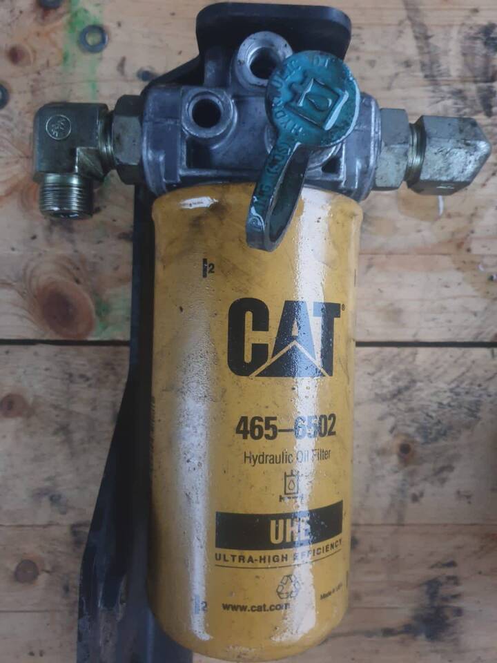 CAT TH 3054 - Obudowa Filtra Oleju - 滤油器 适用于 农业机械:图1 CAT TH 3054 - Obudowa Filtra Oleju - 滤油器 适用于 农业机械:图1