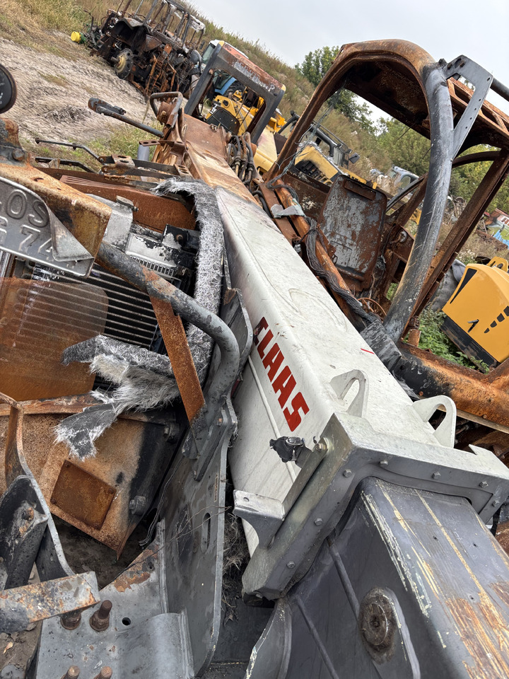 CLAAS Scorpion 7044 Rozdzielacz Hydrauliczny Zawór Blok Zaworu - 液压系统 适用于 农业机械:图1 CLAAS Scorpion 7044 Rozdzielacz Hydrauliczny Zawór Blok Zaworu - 液压系统 适用于 农业机械:图1