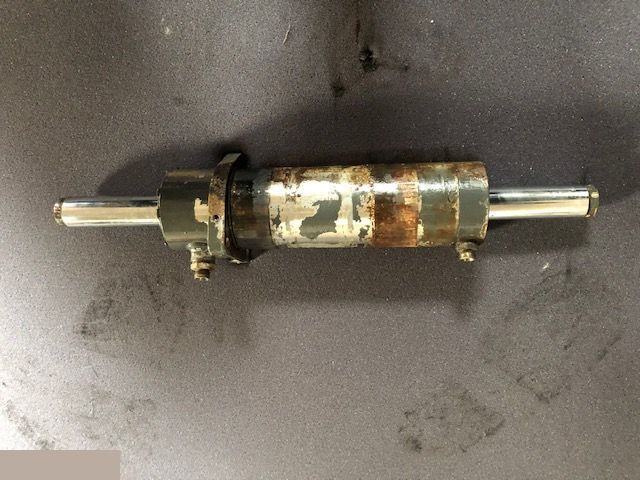 Carraro Siłownik Skrętu - 液压缸 适用于 农业机械:图1 Carraro Siłownik Skrętu - 液压缸 适用于 农业机械:图1