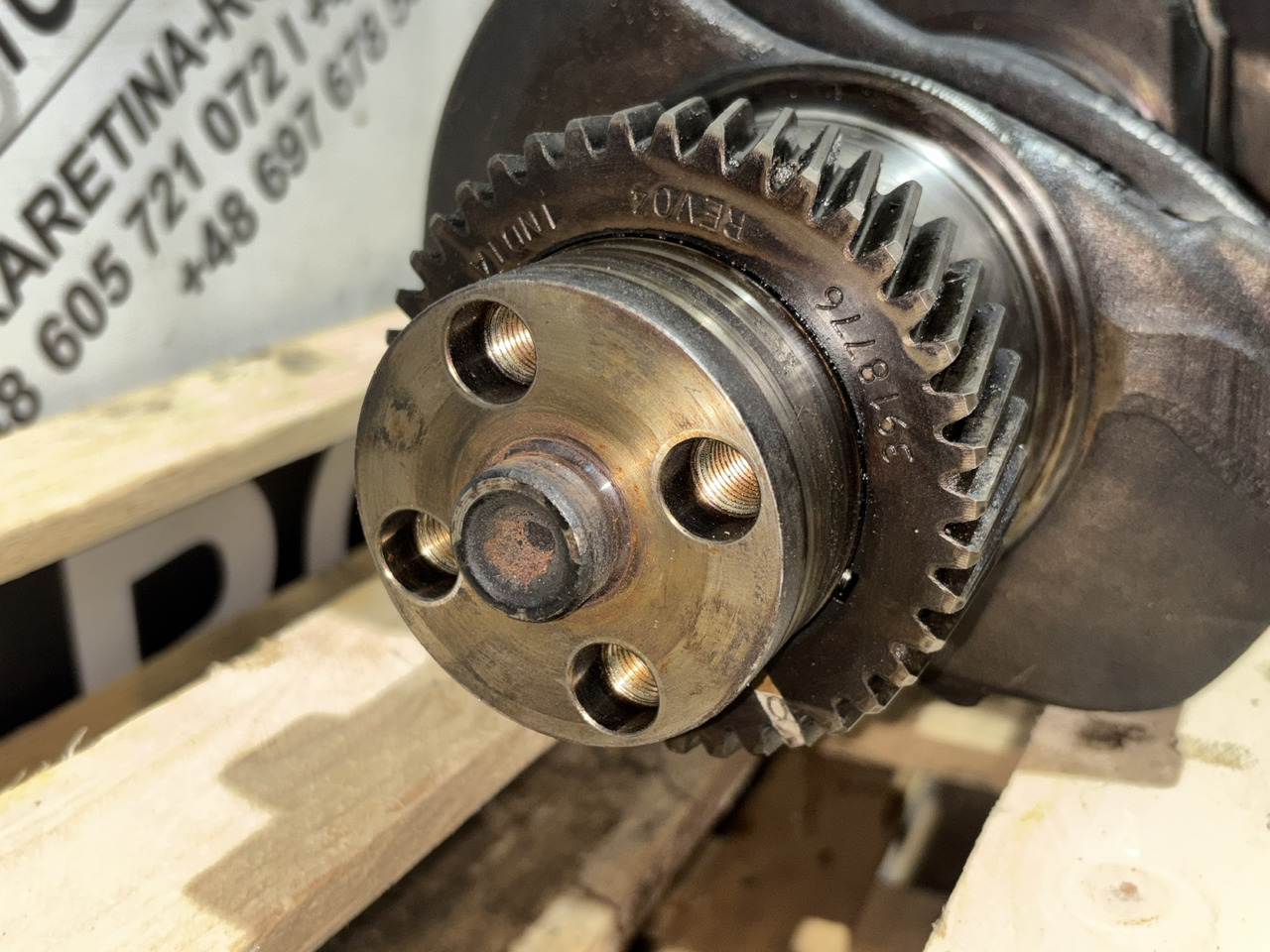 Case 5130 5140 5150 Maxxum 5140 Cummins 6BT Wał Korbowy J908032 J929037 J918324 - 曲轴 适用于 农业机械:图5 Case 5130 5140 5150 Maxxum 5140 Cummins 6BT Wał Korbowy J908032 J929037 J918324 - 曲轴 适用于 农业机械:图5