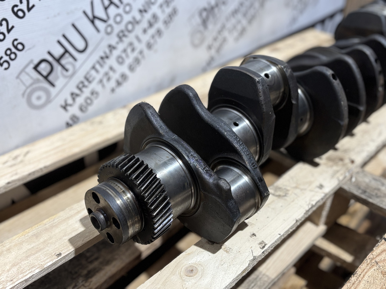 Case 5130 5140 5150 Maxxum 5140 Cummins 6BT Wał Korbowy J908032 J929037 J918324 - 曲轴 适用于 农业机械:图1 Case 5130 5140 5150 Maxxum 5140 Cummins 6BT Wał Korbowy J908032 J929037 J918324 - 曲轴 适用于 农业机械:图1