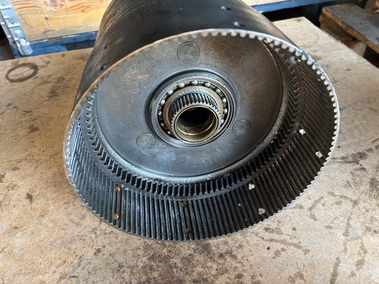 Claas AXION 830 CMATIC Dzwon Sprzęgła Koło Zębate 0011658030 0011658130 0011658230 - 离合器及其零件 适用于 农业机械:图2 Claas AXION 830 CMATIC Dzwon Sprzęgła Koło Zębate 0011658030 0011658130 0011658230 - 离合器及其零件 适用于 农业机械:图2