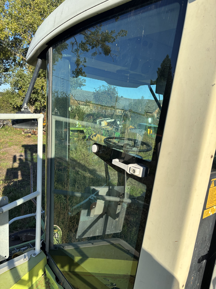 Claas Jaguar 820 840 860 Drzwi Prawe Lewe Kierowcy 0006255752 - 车门及其零件 适用于 农业机械:图1 Claas Jaguar 820 840 860 Drzwi Prawe Lewe Kierowcy 0006255752 - 车门及其零件 适用于 农业机械:图1