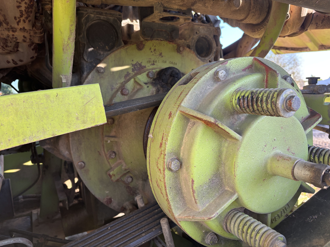 Claas Jaguar 840 Wałek Zdawczy Wałek Napędu Silnika 00 0077 912 2 0000779122 - 传动轴 适用于 农业机械:图3 Claas Jaguar 840 Wałek Zdawczy Wałek Napędu Silnika 00 0077 912 2 0000779122 - 传动轴 适用于 农业机械:图3