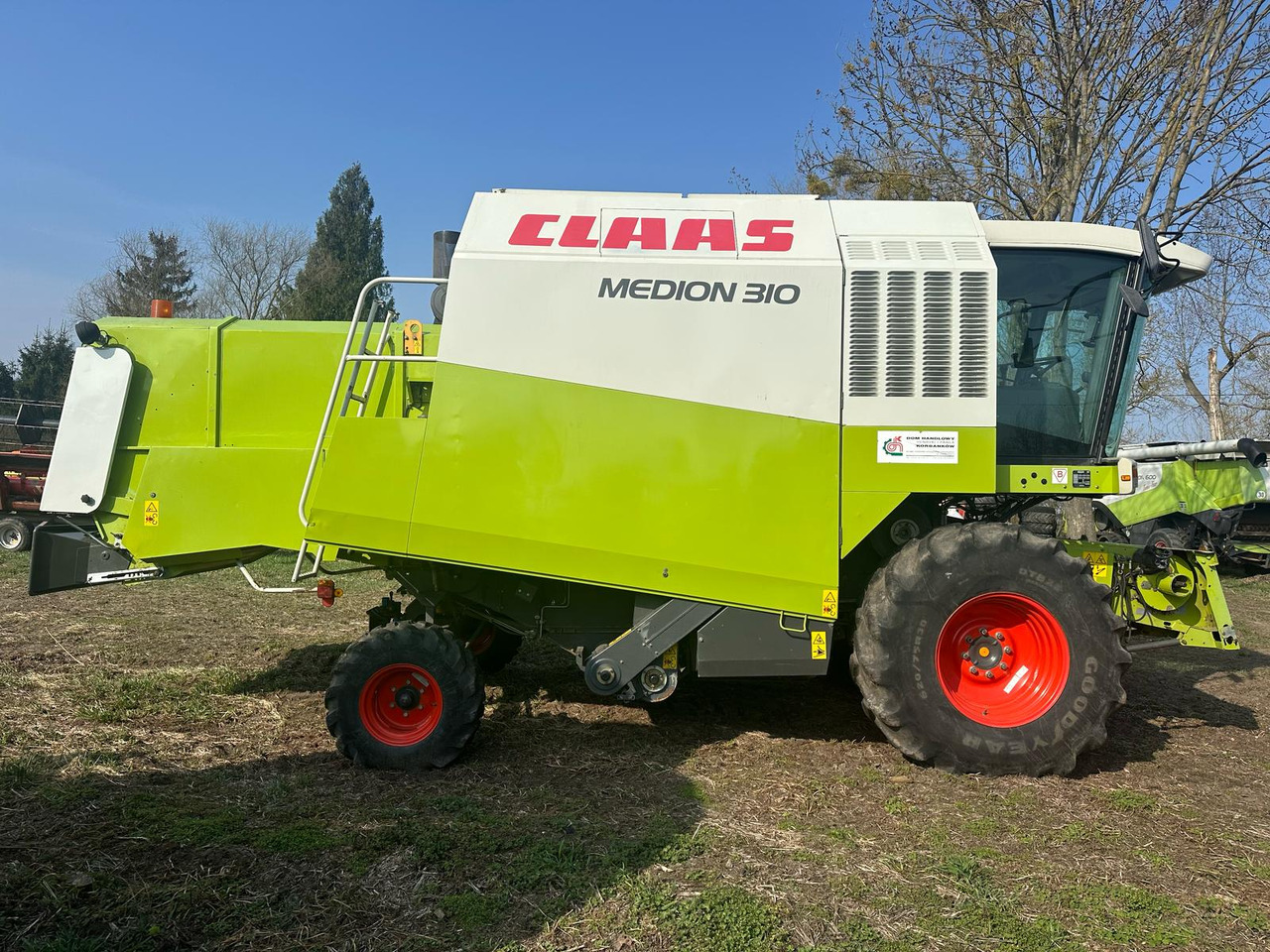 Claas Medion 310 z roku 2002. - 联合收割机:图4 Claas Medion 310 z roku 2002. - 联合收割机:图4