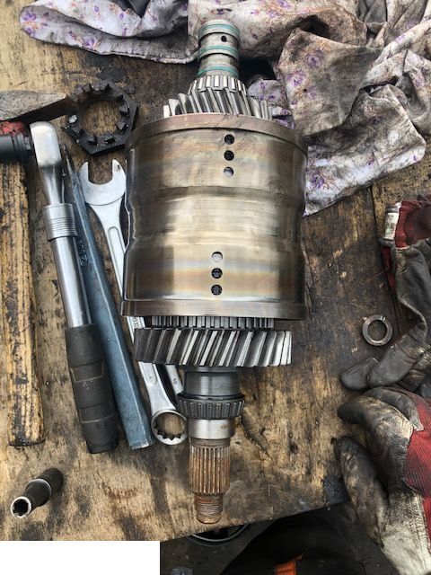 Claas Ranger Matbro - Kosz Skrzyni Biegów - 变速箱及其零件 适用于 农业机械:图1 Claas Ranger Matbro - Kosz Skrzyni Biegów - 变速箱及其零件 适用于 农业机械:图1