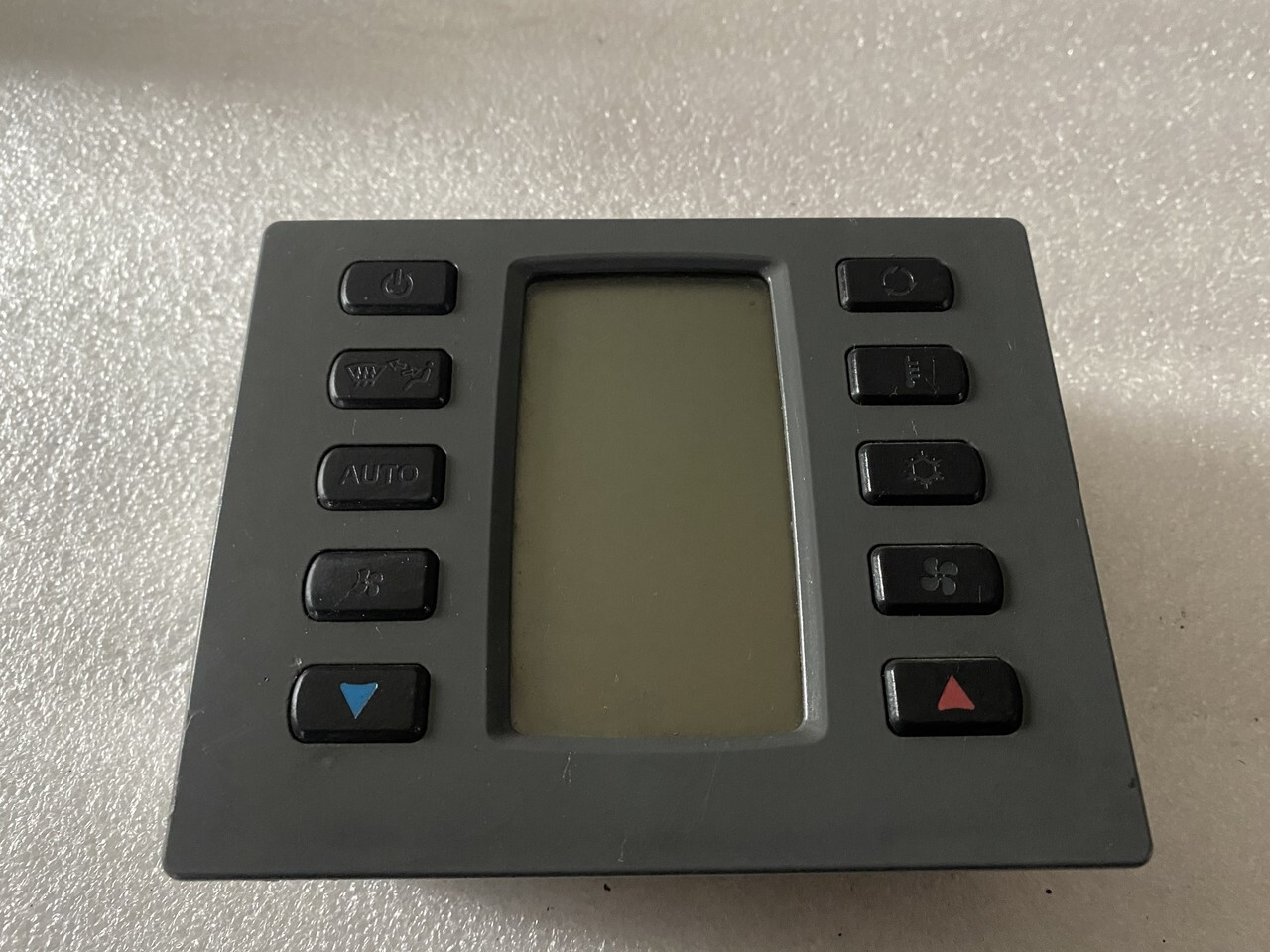 Claas Webasto V.03.00008 | 21819981 - Ogrzewanie - 暖通系统 适用于 农业机械:图1 Claas Webasto V.03.00008 | 21819981 - Ogrzewanie - 暖通系统 适用于 农业机械:图1