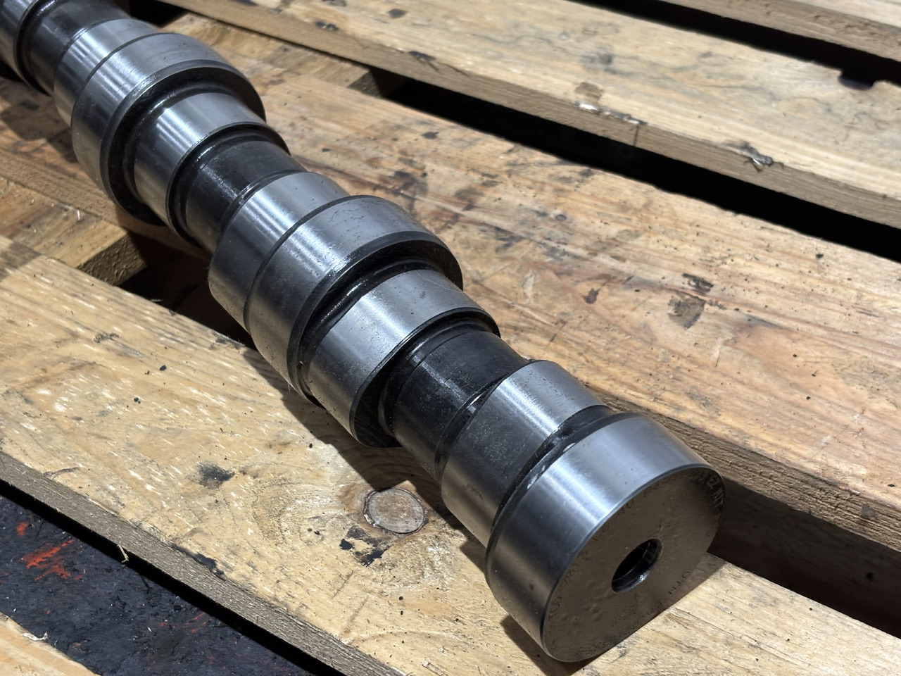 DEUTZ TCD2013L64V TCD 2013 L6 4V 04909273 04909276 04902099 Wałek Rozrządu - 凸轮轴 适用于 农业机械:图5 DEUTZ TCD2013L64V TCD 2013 L6 4V 04909273 04909276 04902099 Wałek Rozrządu - 凸轮轴 适用于 农业机械:图5