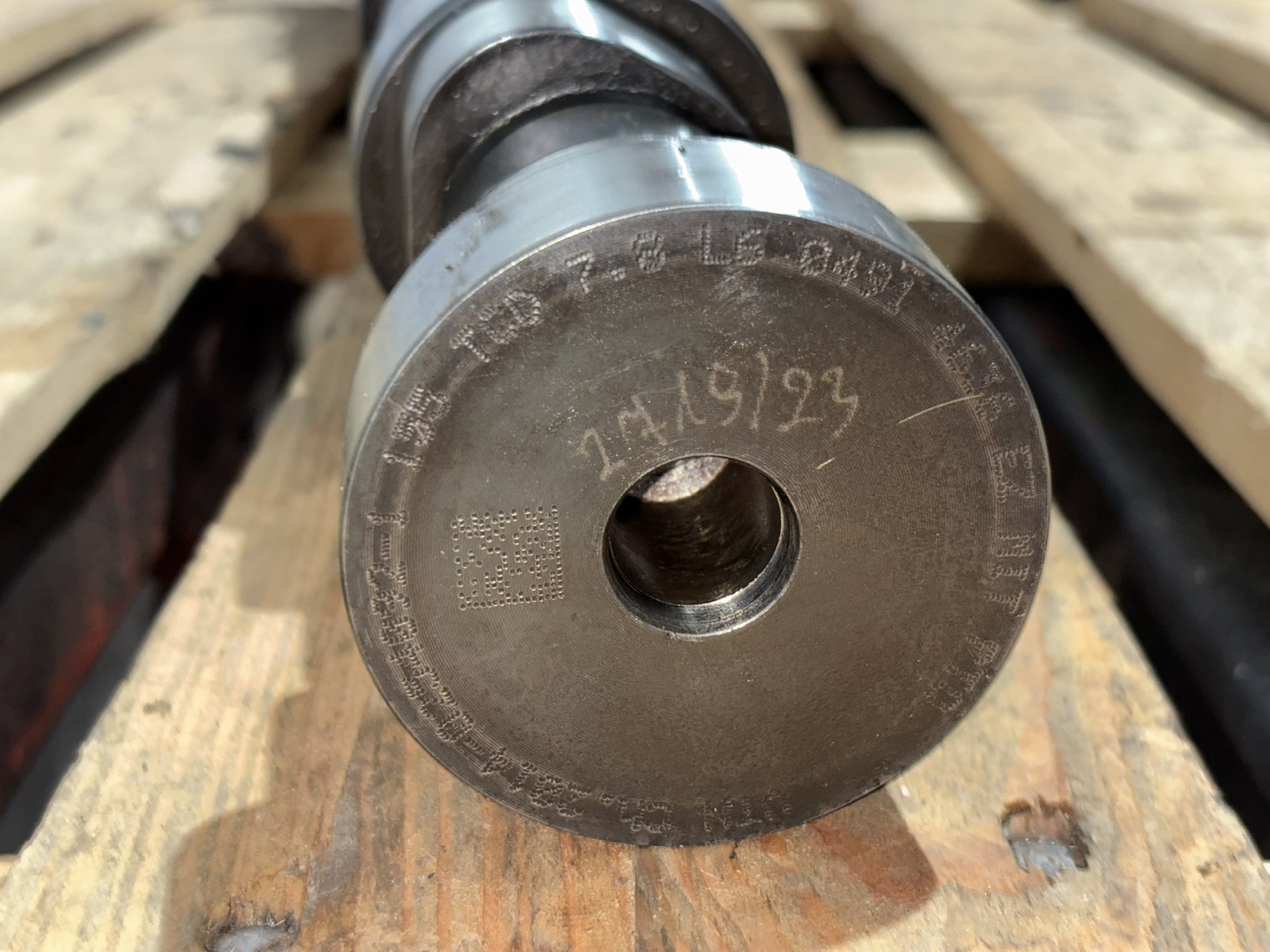 Deutz 04909276 TCD 7.8 L6 04914636 Wałek Rozrządu - 凸轮轴 适用于 农业机械:图3 Deutz 04909276 TCD 7.8 L6 04914636 Wałek Rozrządu - 凸轮轴 适用于 农业机械:图3