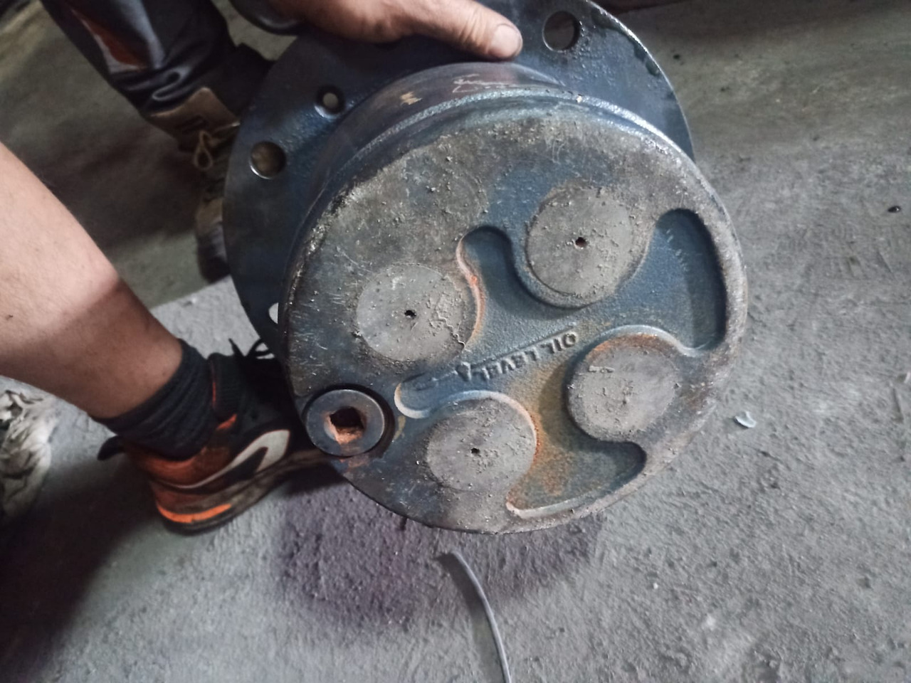 Deutz Fahr agrotron M zwolnica Piasta zwrotnica - 主减速器 适用于 农业机械:图5 Deutz Fahr agrotron M zwolnica Piasta zwrotnica - 主减速器 适用于 农业机械:图5