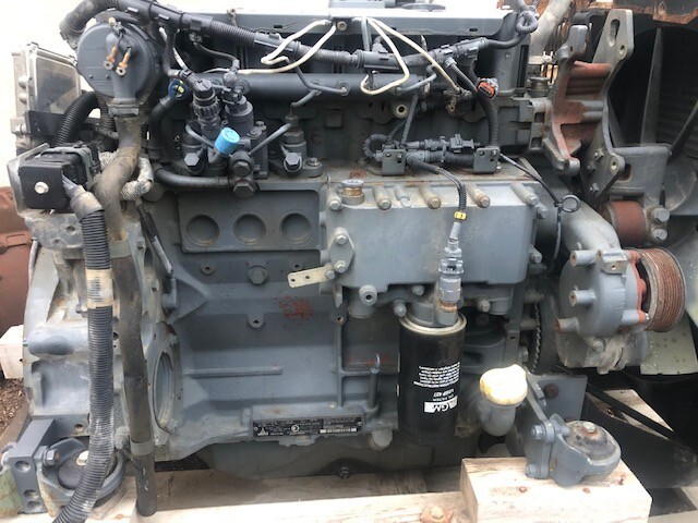 Deutz tcd 2013 L04 2V - 发动机 适用于 农业机械:图2 Deutz tcd 2013 L04 2V - 发动机 适用于 农业机械:图2