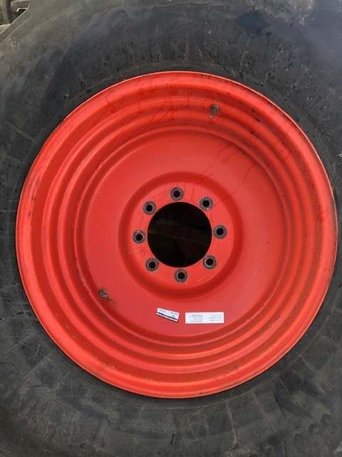 Felga DW20Ax32 , Felga 20x32 Claas Dominator Mega - 车轮 适用于 农业机械:图1 Felga DW20Ax32 , Felga 20x32 Claas Dominator Mega - 车轮 适用于 农业机械:图1