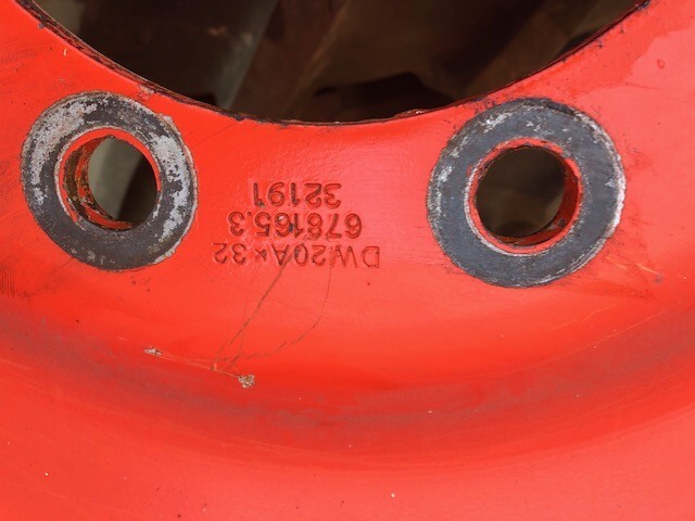 Felga DW20Ax32 , Felga 20x32 Claas Dominator Mega - 车轮 适用于 农业机械:图2 Felga DW20Ax32 , Felga 20x32 Claas Dominator Mega - 车轮 适用于 农业机械:图2