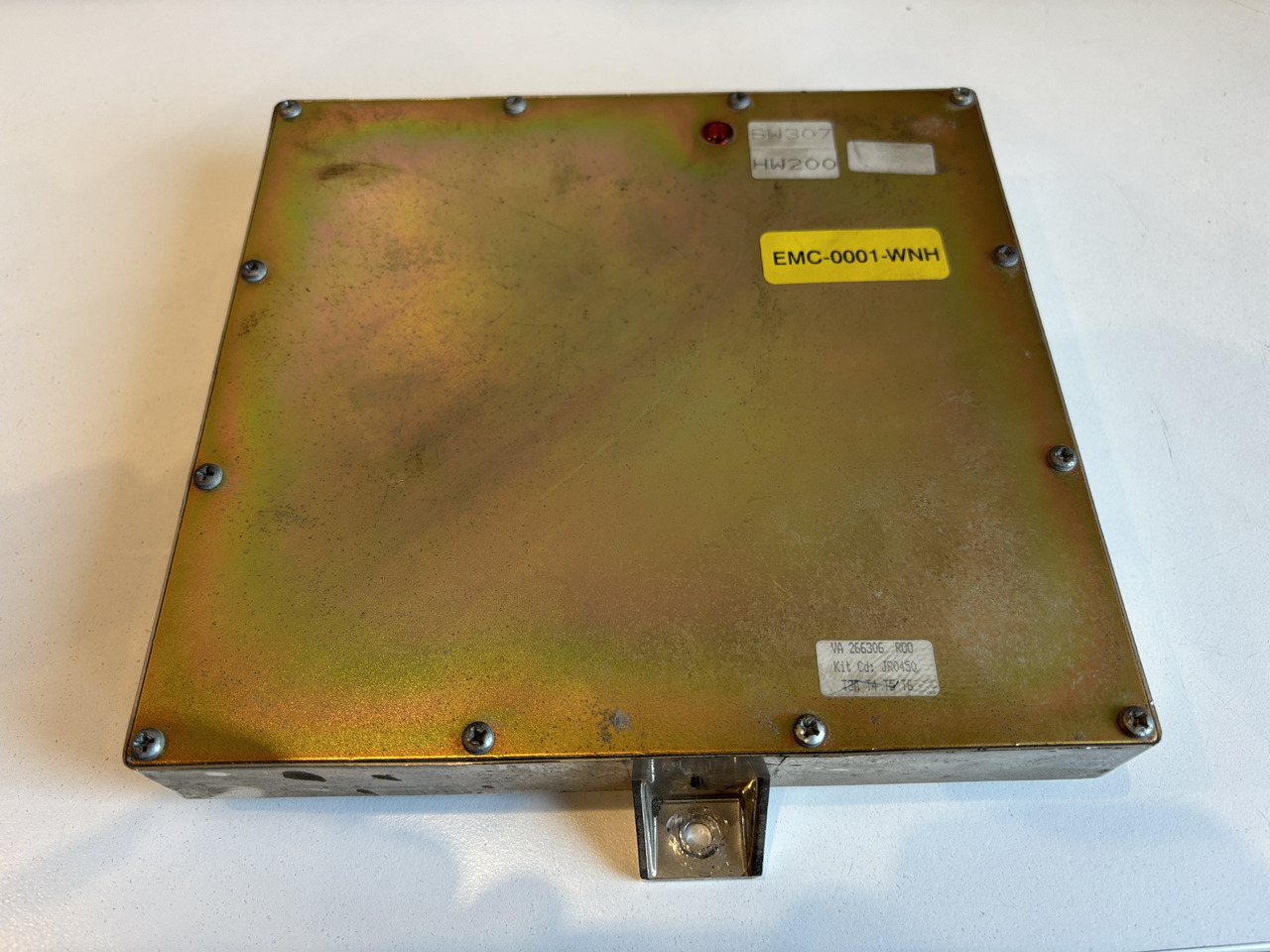 Fiat New Holland G170 G190 G210 G240 - sterownik silnika ECU 86512103 86013117 86025963 - ECU 适用于 农业机械:图2 Fiat New Holland G170 G190 G210 G240 - sterownik silnika ECU 86512103 86013117 86025963 - ECU 适用于 农业机械:图2