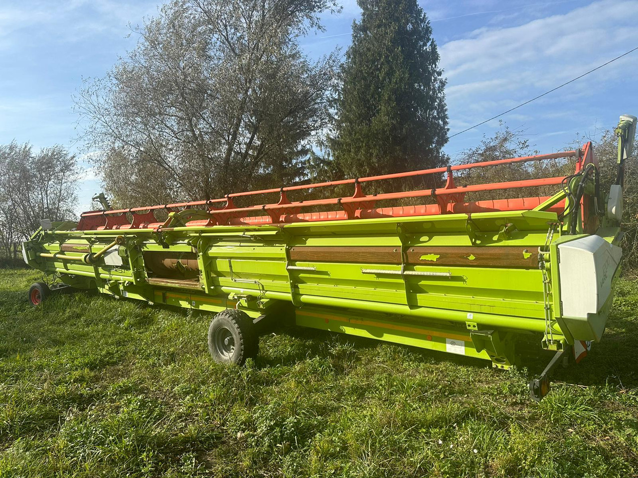 HEDER ZBOŻOWY CLAAS VARIO 1200 z 2013 roku - 谷物收割装置:图2 HEDER ZBOŻOWY CLAAS VARIO 1200 z 2013 roku - 谷物收割装置:图2