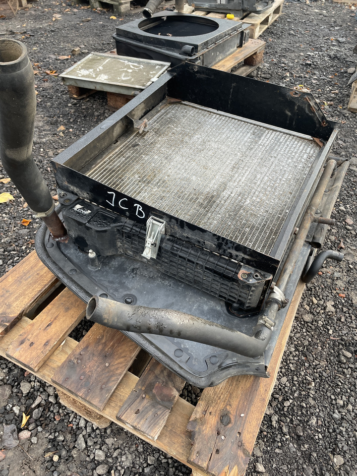 JCB 530 537 535 532 540 - chłodnica wody - 油冷却器 适用于 建筑机械:图1 JCB 530 537 535 532 540 - chłodnica wody - 油冷却器 适用于 建筑机械:图1