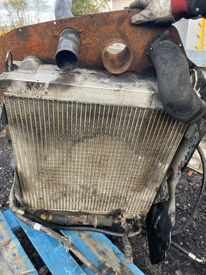 JCB 531-70 - chłodnica wody - 油冷却器:图1 JCB 531-70 - chłodnica wody - 油冷却器:图1