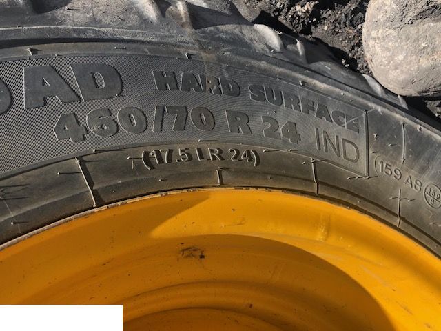 JCB - Koło ~ Opona 460/70 R24 - Felga 16x24 - 车轮 适用于 材料装卸设备:图2 JCB - Koło ~ Opona 460/70 R24 - Felga 16x24 - 车轮 适用于 材料装卸设备:图2