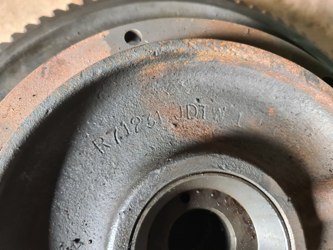 John Deere 4650, 4850 Bęben Sprzęgła WOM Sprzęgło Bieg R70932 AR95409 R71231 - 离合器及其零件 适用于 农业机械:图2 John Deere 4650, 4850 Bęben Sprzęgła WOM Sprzęgło Bieg R70932 AR95409 R71231 - 离合器及其零件 适用于 农业机械:图2