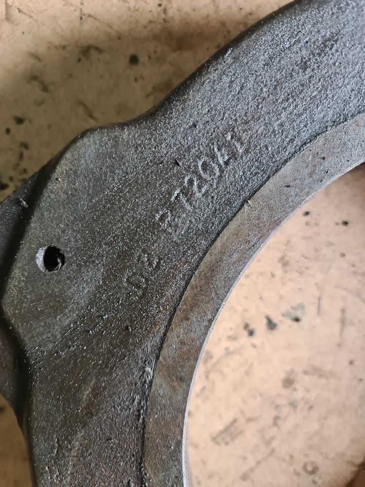 John Deere 4650 4850 Obudowa Hamulca Tłoka Hamulcowego R72041 R72042 - 制动零件 适用于 农业机械:图2 John Deere 4650 4850 Obudowa Hamulca Tłoka Hamulcowego R72041 R72042 - 制动零件 适用于 农业机械:图2