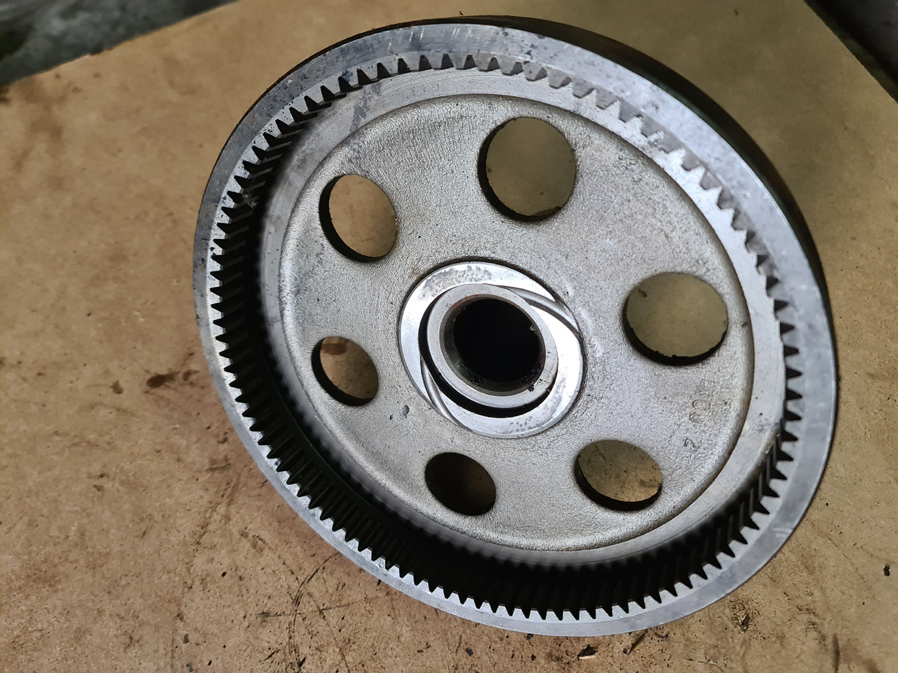 John Deere 4650, 4850 Wał Wejściowy z Przekładnią R70848 - 传动轴 适用于 农业机械:图4 John Deere 4650, 4850 Wał Wejściowy z Przekładnią R70848 - 传动轴 适用于 农业机械:图4