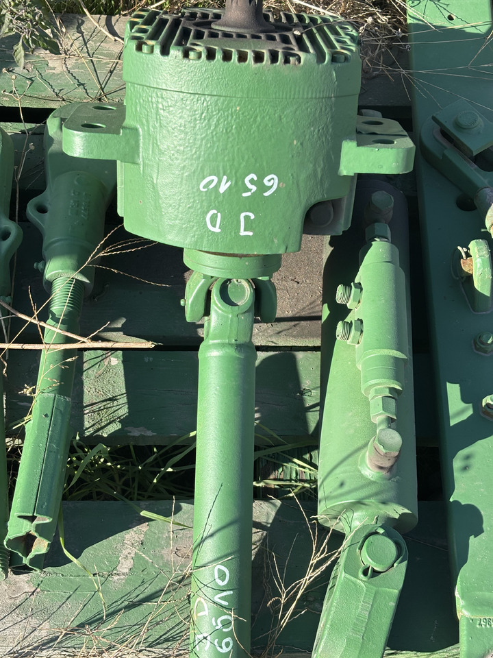 John Deere 6510 6610 Dolna Belka Polowa Łącznik Cięgło Praw Lewa AL110603 AL110604 CZĘŚCI - 备件 适用于 农业机械:图2 John Deere 6510 6610 Dolna Belka Polowa Łącznik Cięgło Praw Lewa AL110603 AL110604 CZĘŚCI - 备件 适用于 农业机械:图2