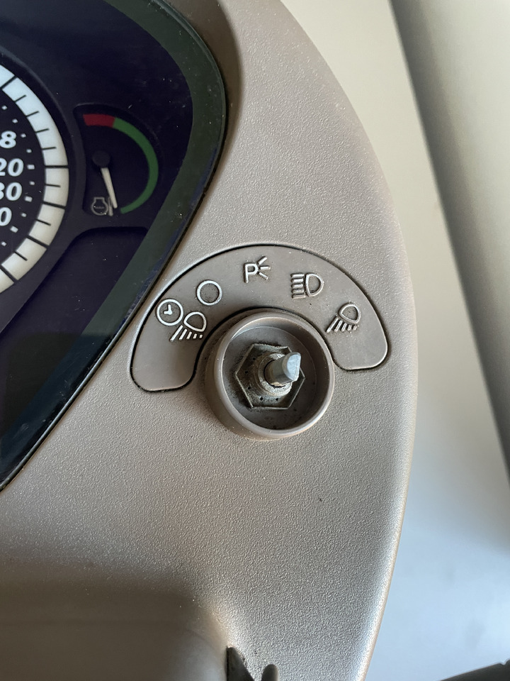 John Deere 6534 - moduł zegary panel instrumentów rewers - AL179168 - 仪表板 适用于 农业机械:图3 John Deere 6534 - moduł zegary panel instrumentów rewers - AL179168 - 仪表板 适用于 农业机械:图3