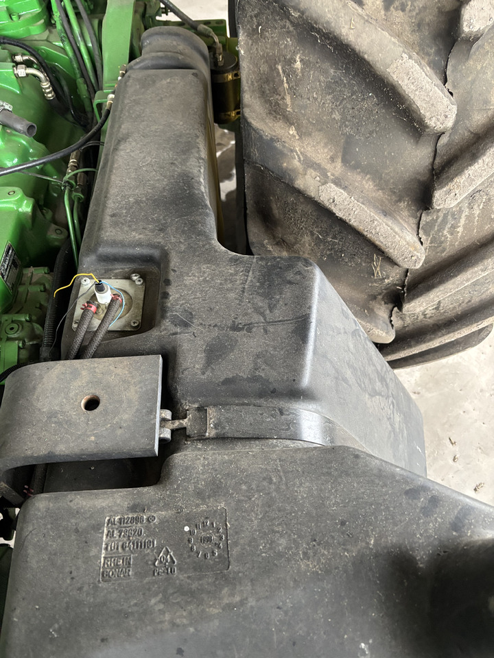 John Deere 6610, 6510, 6600, 6506 Zbiornik Paliwa AL112896, AL166618, AL79620 - 燃料箱 适用于 农业机械:图2 John Deere 6610, 6510, 6600, 6506 Zbiornik Paliwa AL112896, AL166618, AL79620 - 燃料箱 适用于 农业机械:图2