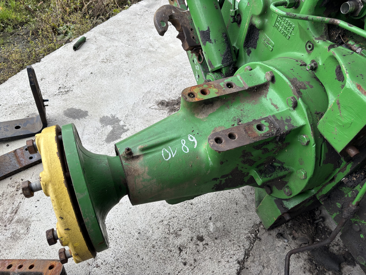 John Deere 6810 6910 Półoś Piasta Wrzeciono 35 zębów R105836 R105836 - 传动轴 适用于 农业机械:图1 John Deere 6810 6910 Półoś Piasta Wrzeciono 35 zębów R105836 R105836 - 传动轴 适用于 农业机械:图1