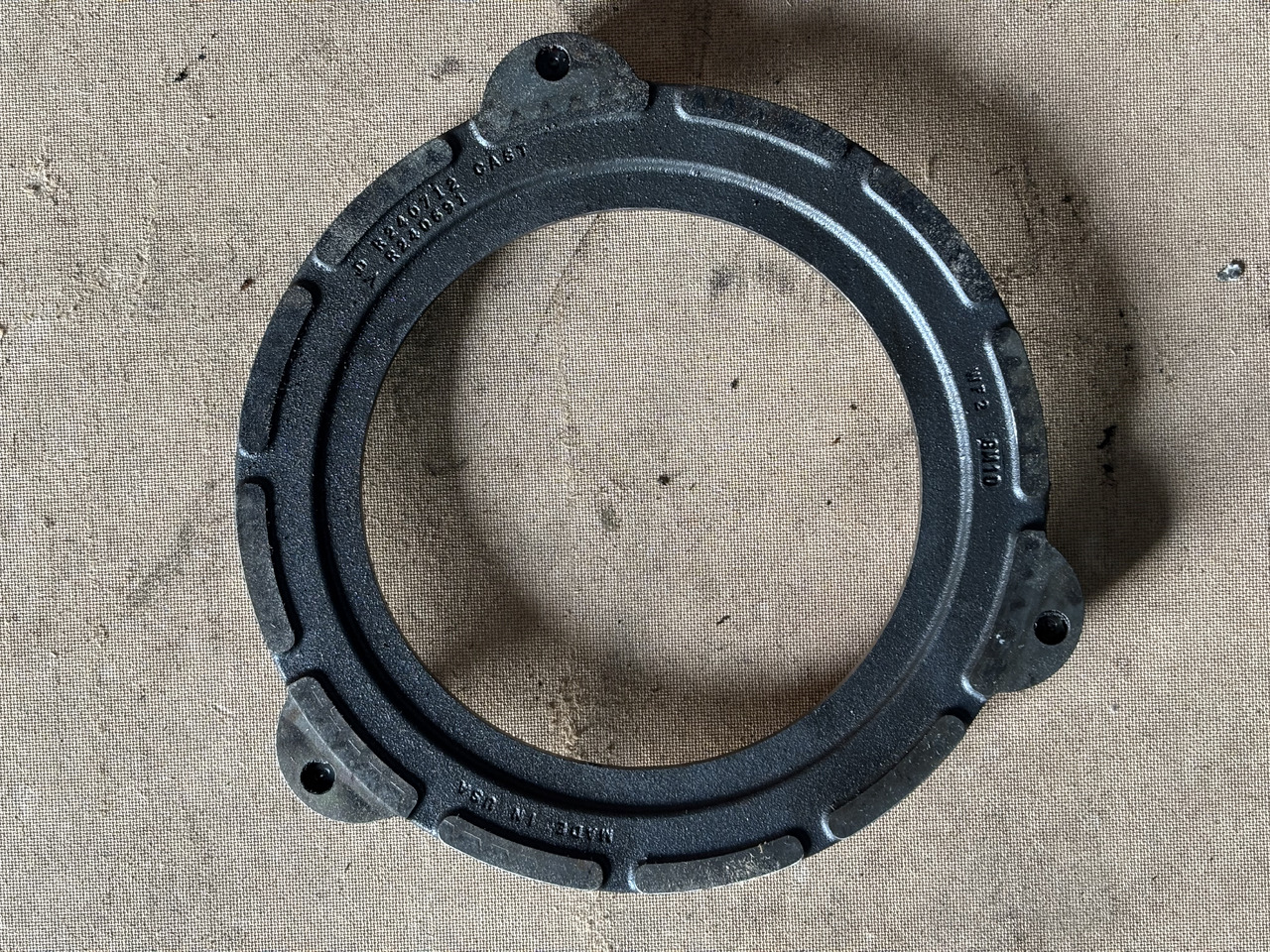 John Deere 6830 6930 7330 7425 Docisk Hamulca Płytka R240691 - 制动盘 适用于 农业机械:图3 John Deere 6830 6930 7330 7425 Docisk Hamulca Płytka R240691 - 制动盘 适用于 农业机械:图3