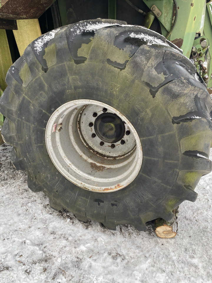 Krone Big M II - koło felga opona 750/65R26 - 轮圈 适用于 农业机械:图1 Krone Big M II - koło felga opona 750/65R26 - 轮圈 适用于 农业机械:图1