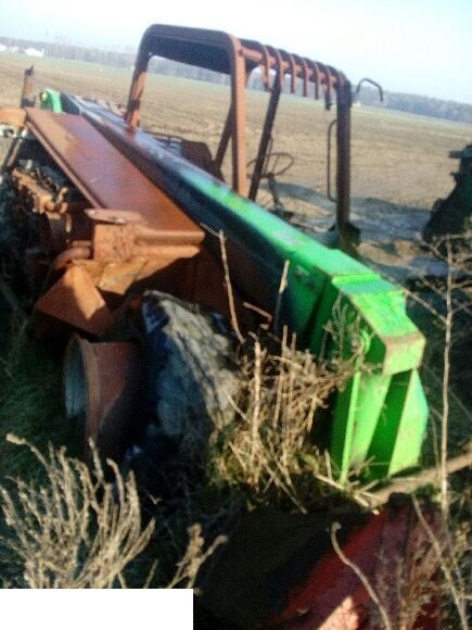 ŁADOWARKA TELESKOPOWA Merlo p26.6 spt - CZĘŚCI - Pompa Paliwa - 燃料泵 适用于 农业机械:图1 ŁADOWARKA TELESKOPOWA Merlo p26.6 spt - CZĘŚCI - Pompa Paliwa - 燃料泵 适用于 农业机械:图1