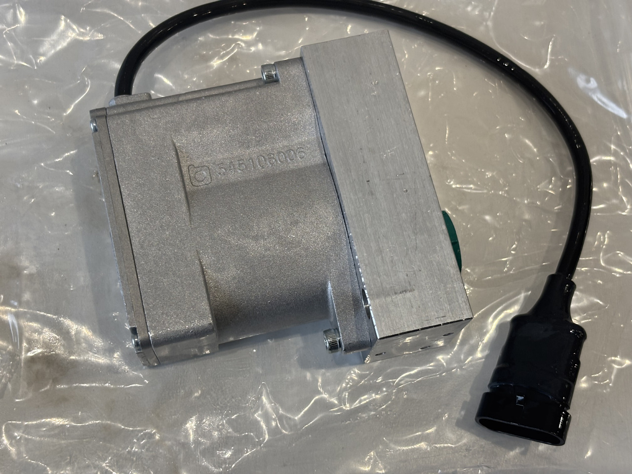 MERLO Cewka Elektrozawór Wysuwu Ramienia 086555 - 液压阀 适用于 材料装卸设备:图4 MERLO Cewka Elektrozawór Wysuwu Ramienia 086555 - 液压阀 适用于 材料装卸设备:图4