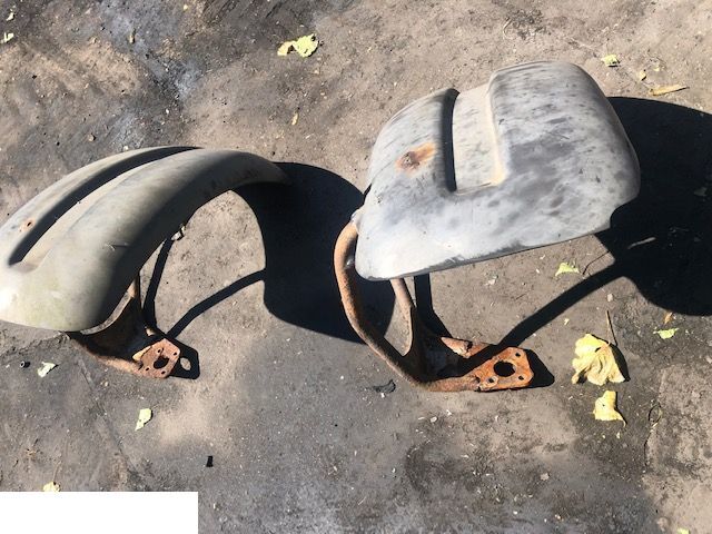 Manitou - Stelaźe - 挡泥板 适用于 农业机械:图5 Manitou - Stelaźe - 挡泥板 适用于 农业机械:图5