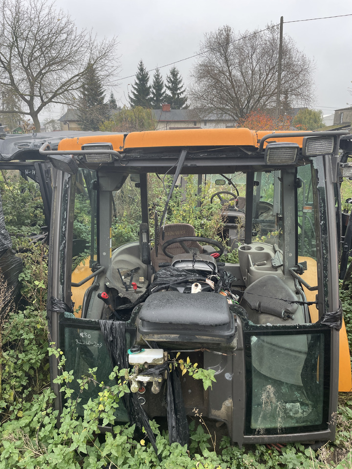 New Holland Renault Ares - kabina kompletna - 驾驶室 适用于 农业机械:图1 New Holland Renault Ares - kabina kompletna - 驾驶室 适用于 农业机械:图1