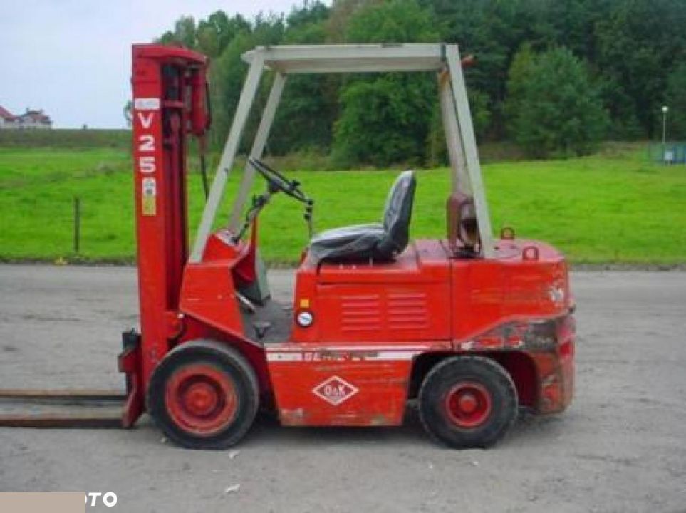 O&K v25 - Siłownik - 备件 适用于 叉车:图1 O&K v25 - Siłownik - 备件 适用于 叉车:图1