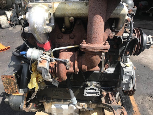 Perkins AK50737 - 发动机 适用于 农业机械:图4 Perkins AK50737 - 发动机 适用于 农业机械:图4