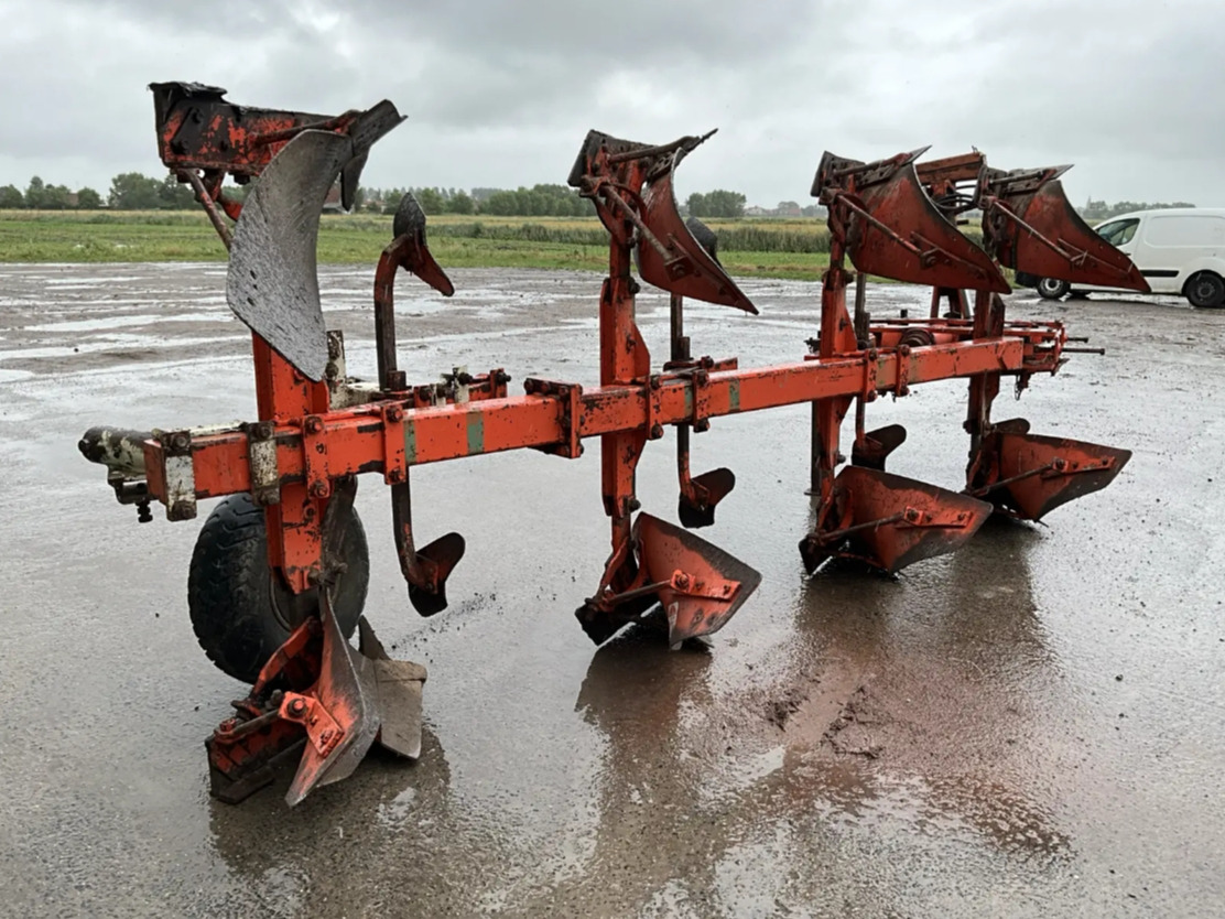 Plug obrotowy 4 skibowy Kverneland Kuhn J. BAEKE - 犁:图2 Plug obrotowy 4 skibowy Kverneland Kuhn J. BAEKE - 犁:图2