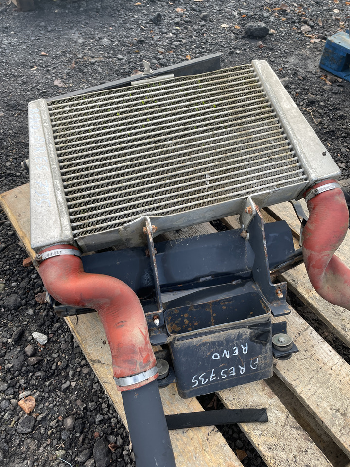 Renault Claas Ares 735 - chłodnica 7700046130 - 散热器 适用于 农业机械:图1 Renault Claas Ares 735 - chłodnica 7700046130 - 散热器 适用于 农业机械:图1