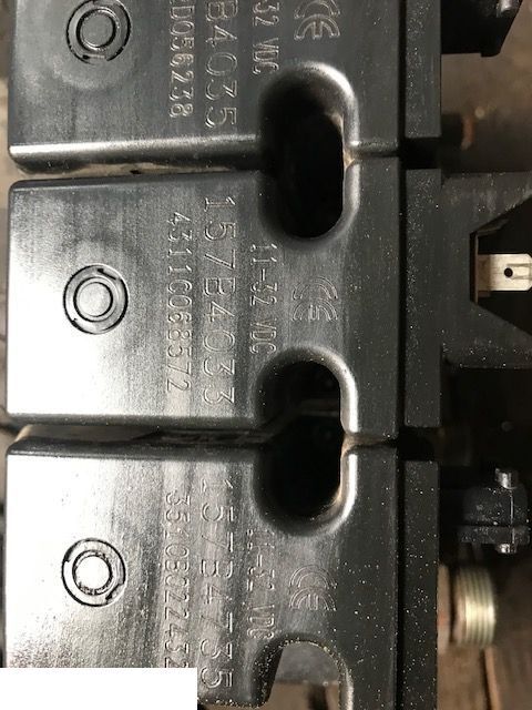 Sauer Danfoss - Cewki Proporcjonalne Rozdzielacz Elektrozawory - 电气系统 适用于 农业机械:图4 Sauer Danfoss - Cewki Proporcjonalne Rozdzielacz Elektrozawory - 电气系统 适用于 农业机械:图4