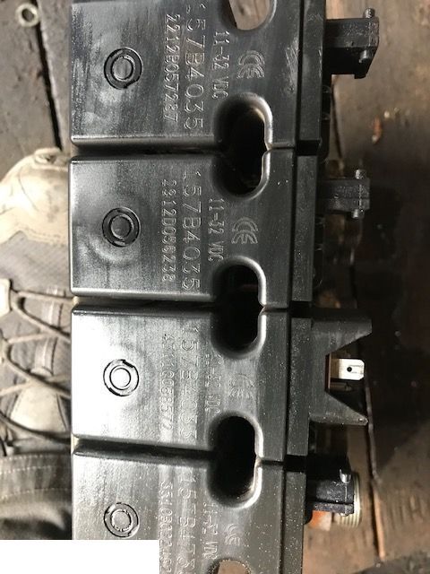 Sauer Danfoss - Cewki Proporcjonalne Rozdzielacz Elektrozawory - 电气系统 适用于 农业机械:图3 Sauer Danfoss - Cewki Proporcjonalne Rozdzielacz Elektrozawory - 电气系统 适用于 农业机械:图3