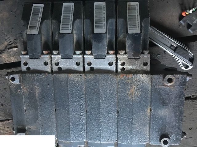 Sauer Danfoss - Elektrozawory - 液压阀 适用于 农业机械:图2 Sauer Danfoss - Elektrozawory - 液压阀 适用于 农业机械:图2