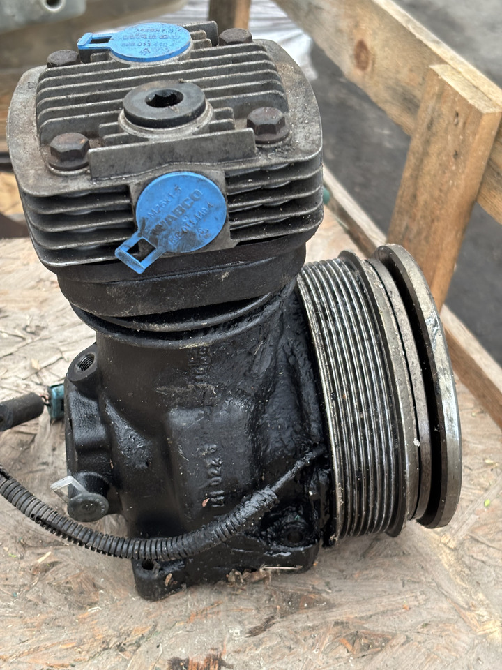WABCO Kompresor Sprężonego Powietrza 4111411020 - 空气制动压缩机 适用于 农业机械:图4 WABCO Kompresor Sprężonego Powietrza 4111411020 - 空气制动压缩机 适用于 农业机械:图4