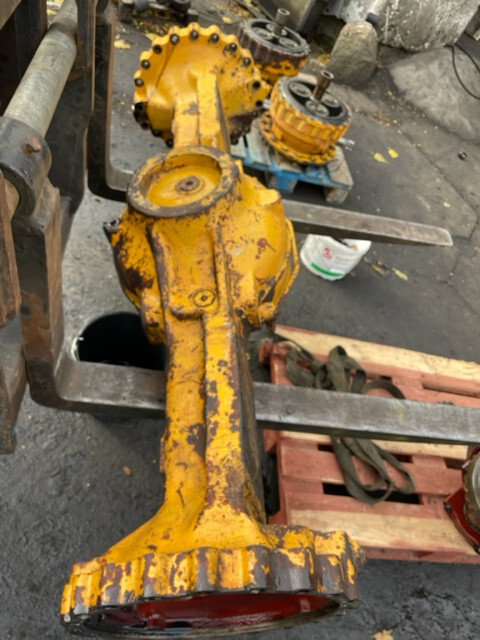 ZF 4474 452 100 , ZP 111 66640 - 轴及其零件 适用于 农业机械:图1 ZF 4474 452 100 , ZP 111 66640 - 轴及其零件 适用于 农业机械:图1