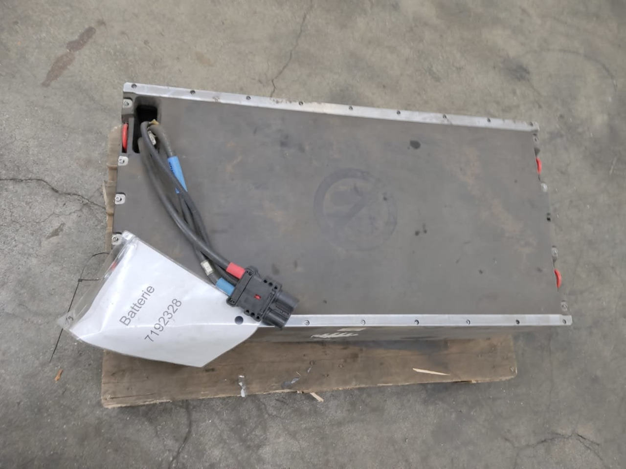 Battery 48V 268Ah/LiIon - 附件 适用于 材料装卸设备:图3 Battery 48V 268Ah/LiIon - 附件 适用于 材料装卸设备:图3