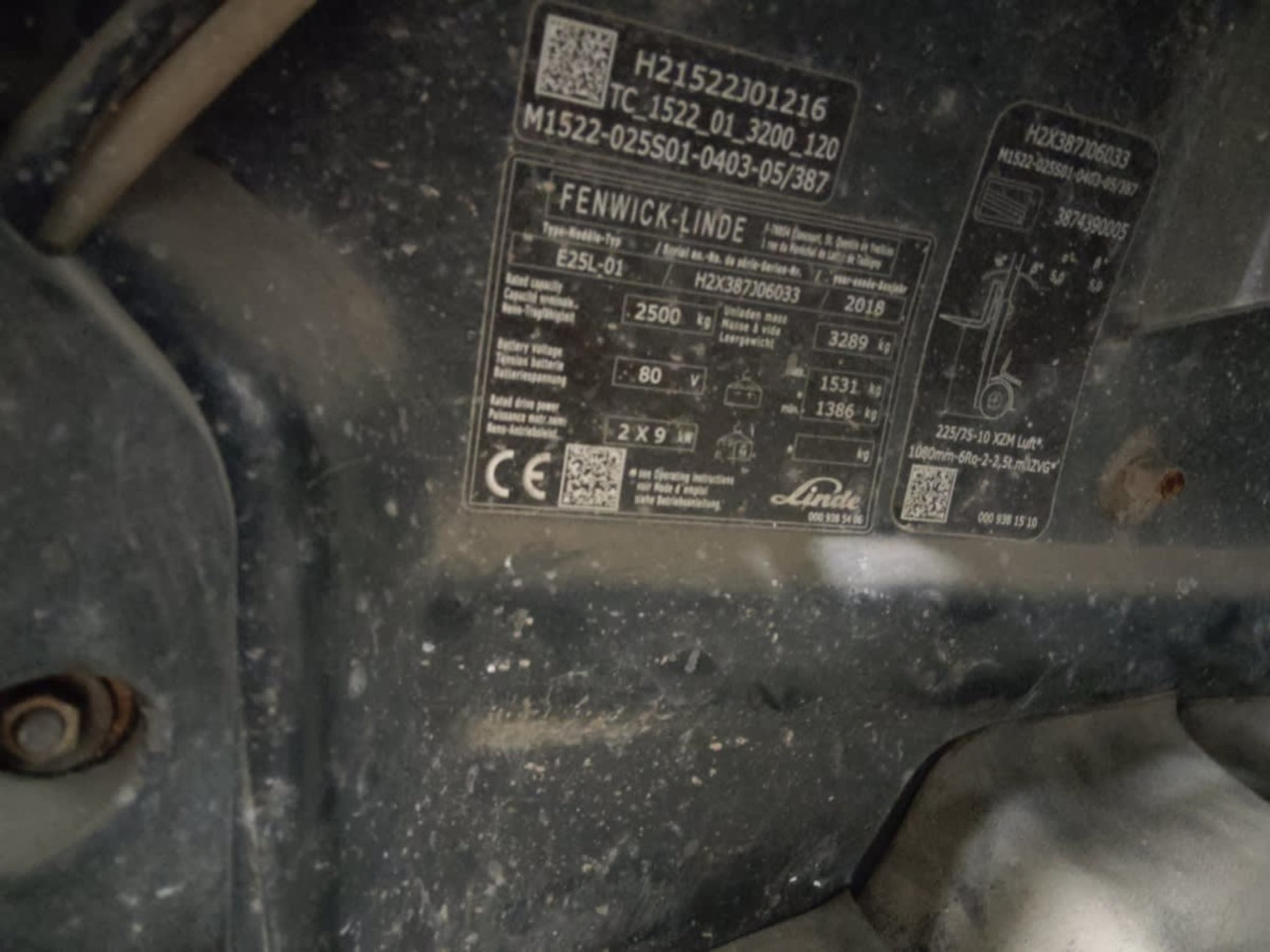 Linde E25L-01 - 电动叉车:图2 Linde E25L-01 - 电动叉车:图2