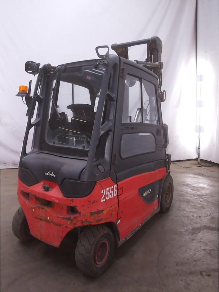 Linde E25L-01 - 电动叉车:图3 Linde E25L-01 - 电动叉车:图3