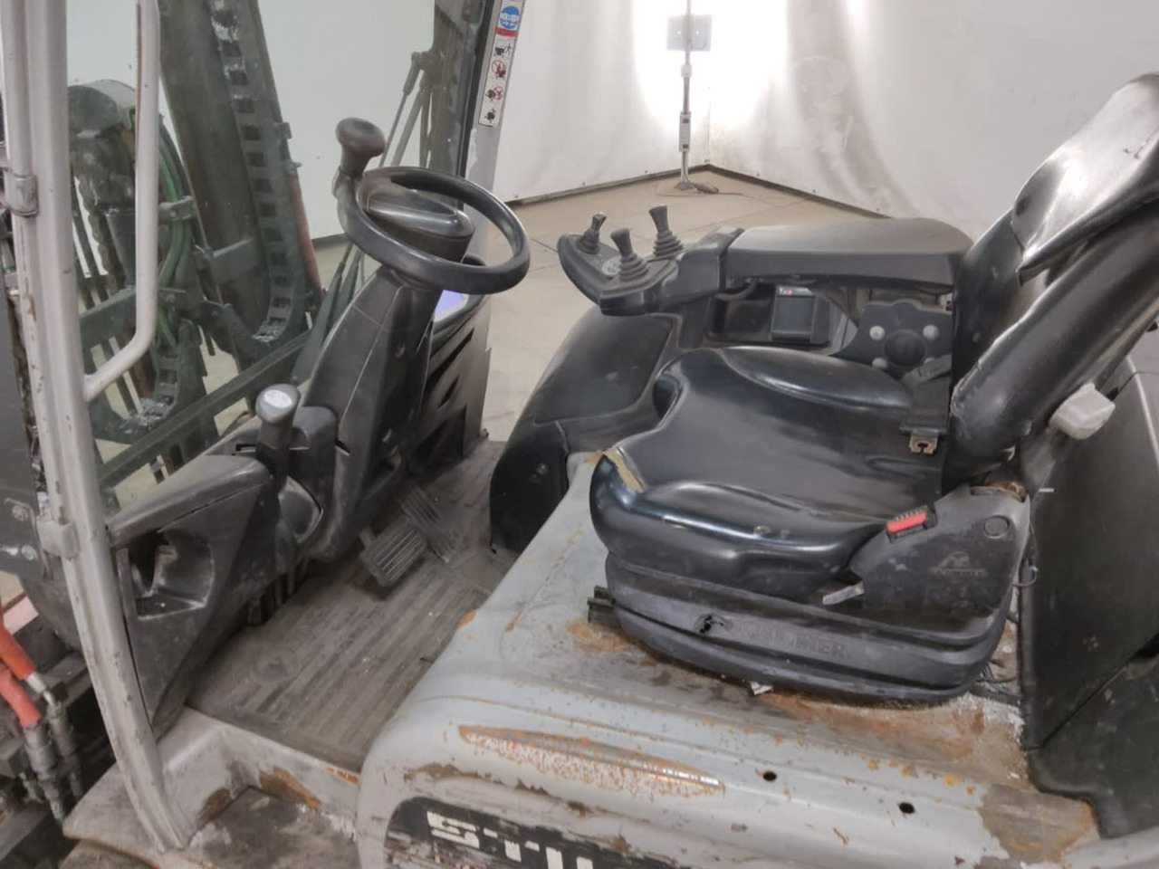 STILL RX20-16 - 电动叉车:图4 STILL RX20-16 - 电动叉车:图4