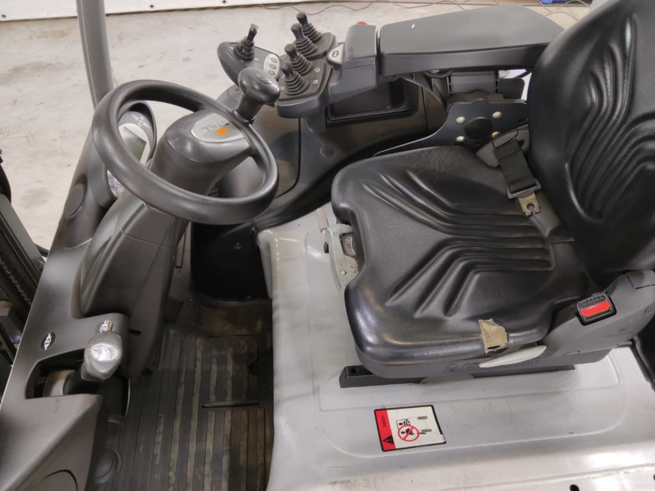 STILL RX20-16 - 电动叉车:图3 STILL RX20-16 - 电动叉车:图3